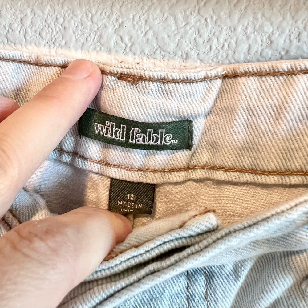 Wild Fable Button Fly Super High Rise Cut Off Light Wash Jean Shorts Sz 12 NWT - Picture 3 of 9